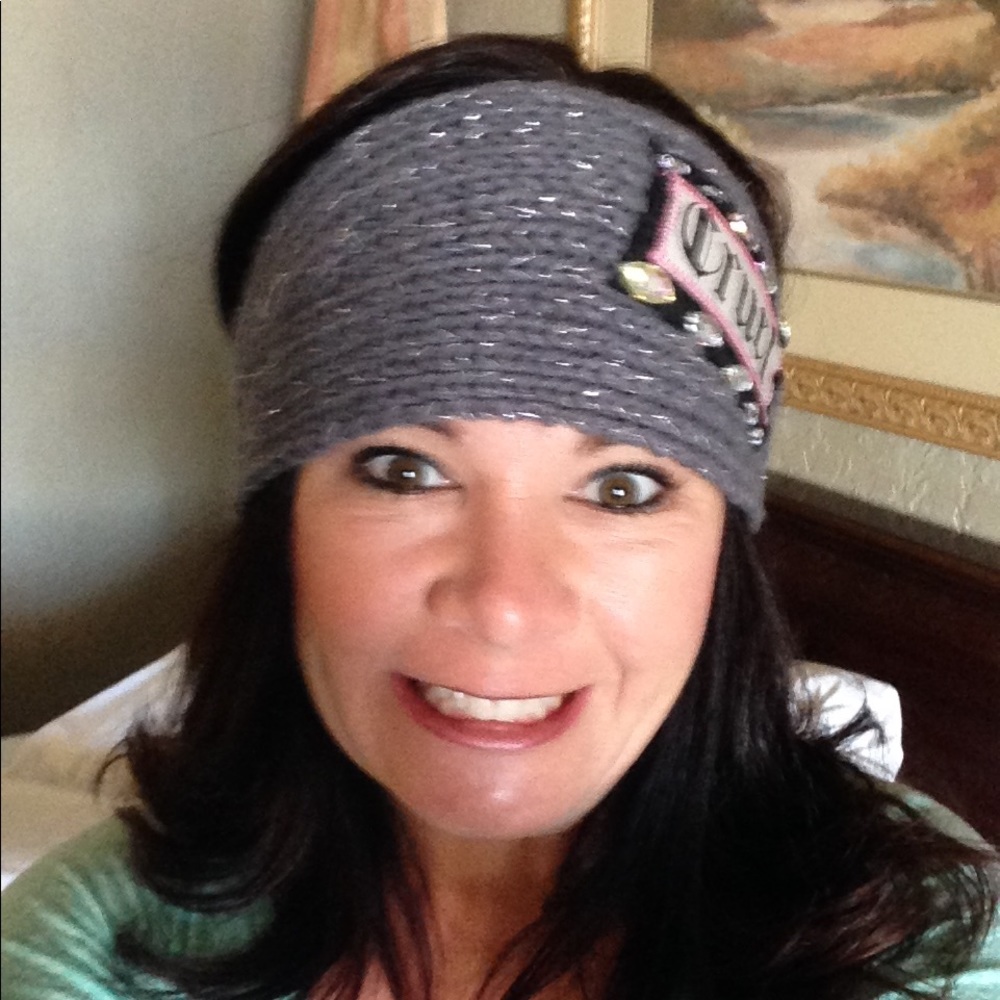 Meet your Posher, Amy